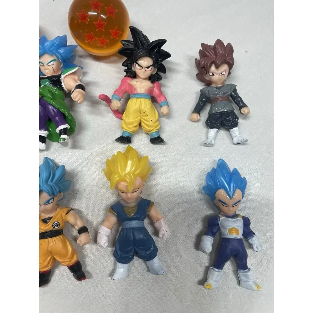Dragon Ball Z DBZ Anime Mini Figure Lot Of 16 With Balls And Stands